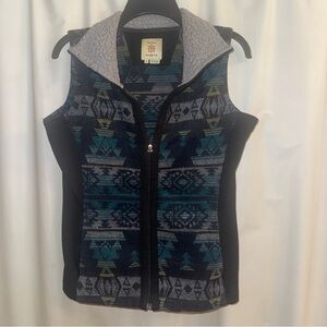 Royal Robbins Blue and Teal Patterned Vest
